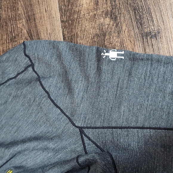 Smartwool Merino Sport Long-Sleeve Crew Size Large In Gray & Fluorescent Green - Picture 5 of 10